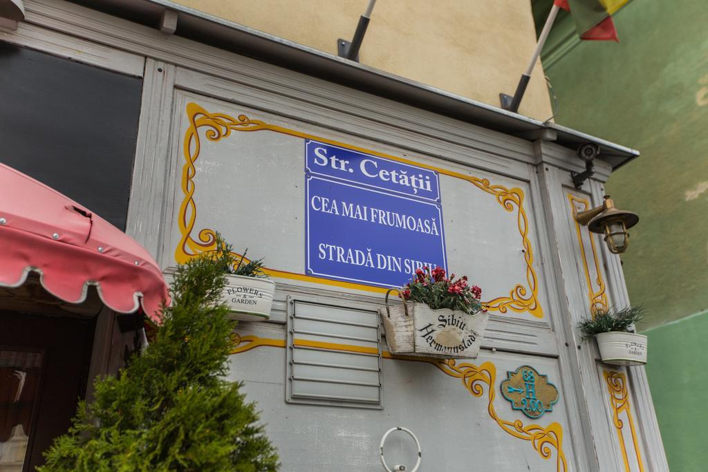 History Apartments Cetatii Sibiu Esterno foto